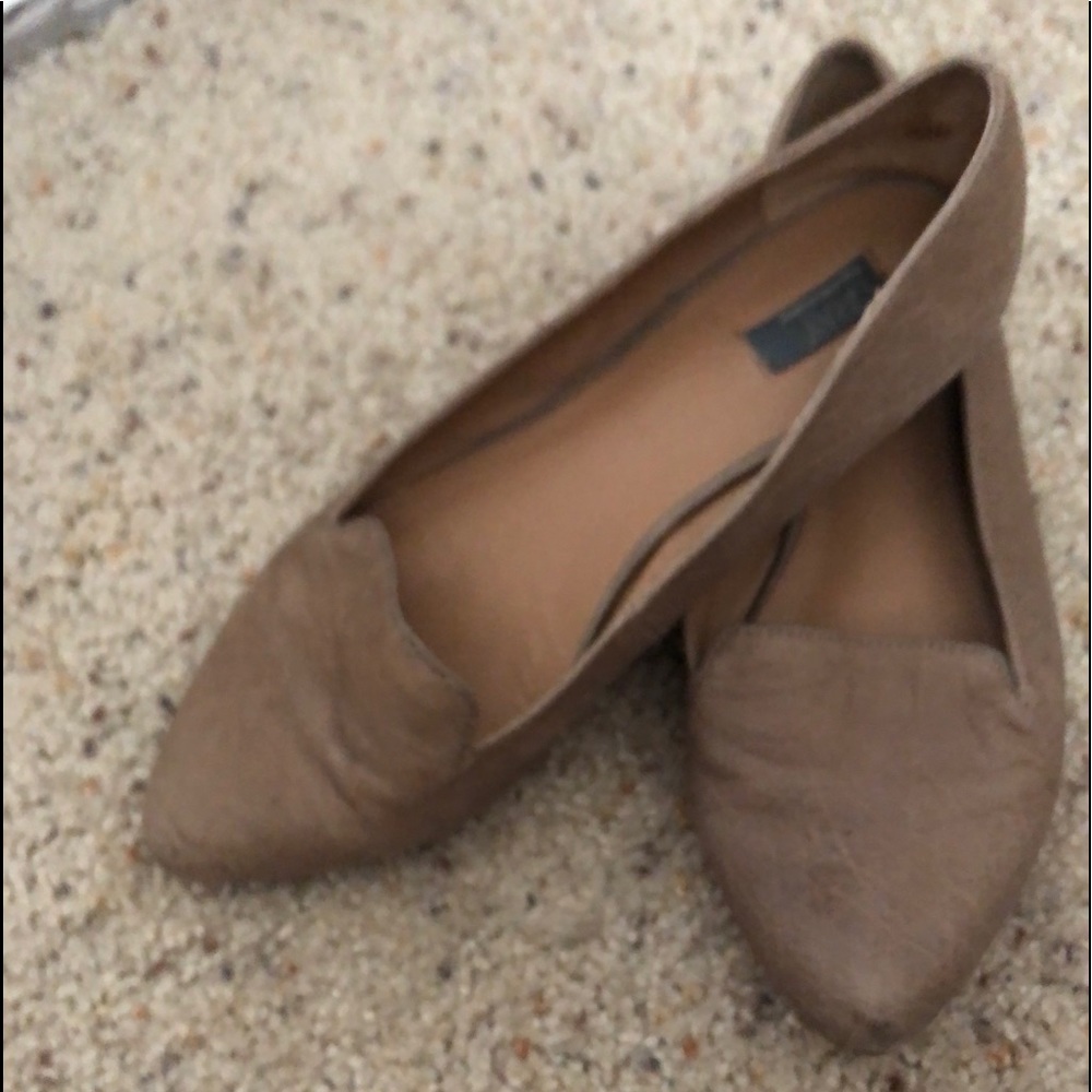 tan flats